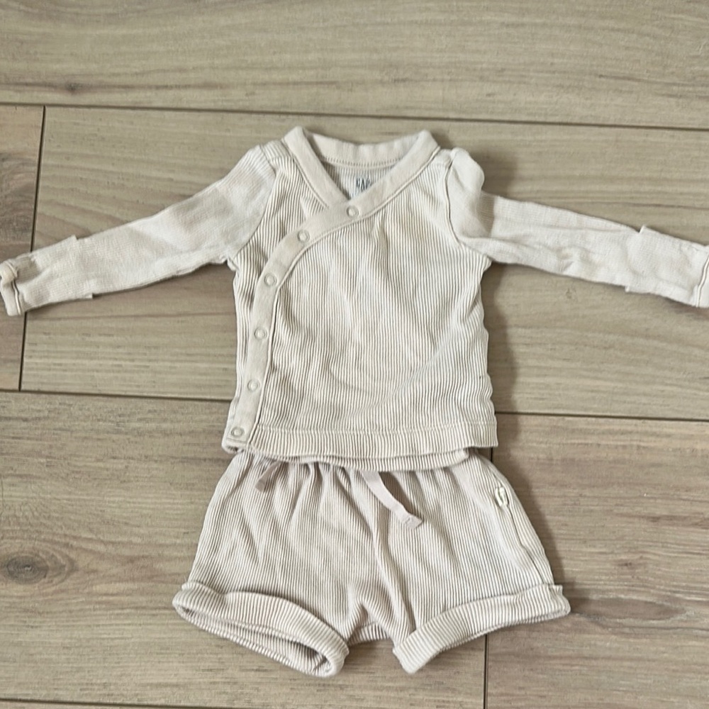 Baby Gap Cream Ribbed Cotton Set